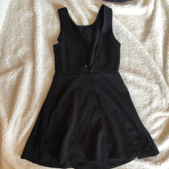 NWT BLACK DRESS - Picture 2 of 3